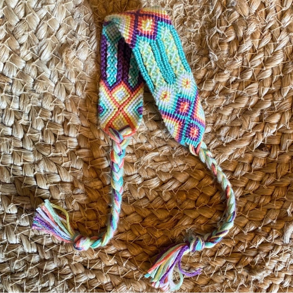 Colorful Woven Friendship Bracelets - Picture 4 of 8